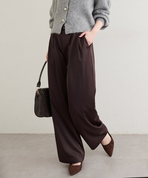 【EVERY.VERY niceclaup】タックサテンパンツ