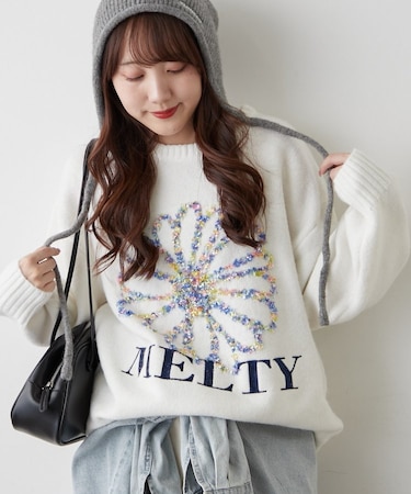 ブラシヤーンお花ジャガードニット