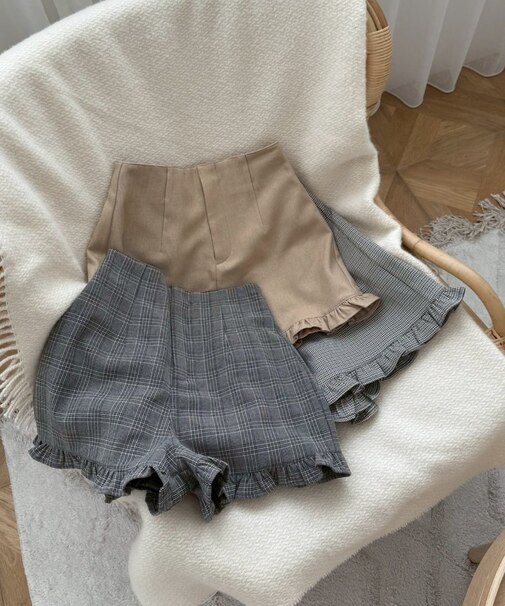 【2026SS】裾フリルショートパンツ