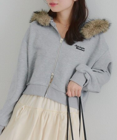 【RMAF】ラインストーンロゴファー取外しパーカー