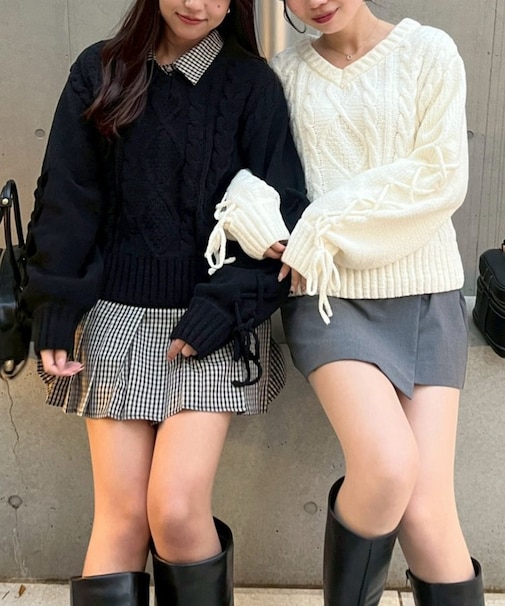 レースアップモールケーブルニット