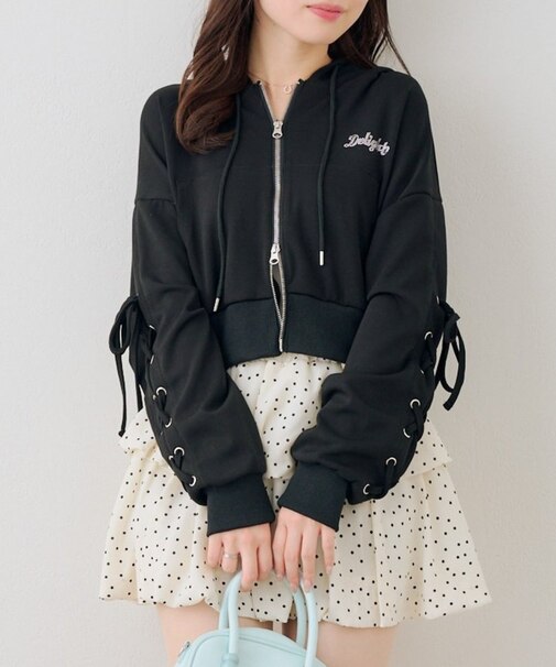 【set upで楽しめる】ロゴキラリダンボールレースUPパーカー