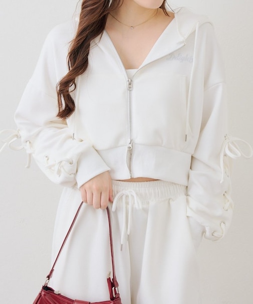 【set upで楽しめる】ロゴキラリダンボールレースUPパーカー