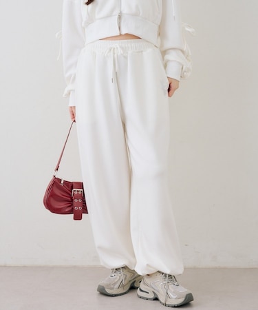 【set upで楽しめる】ロゴキラリダンボールスウェットパンツ