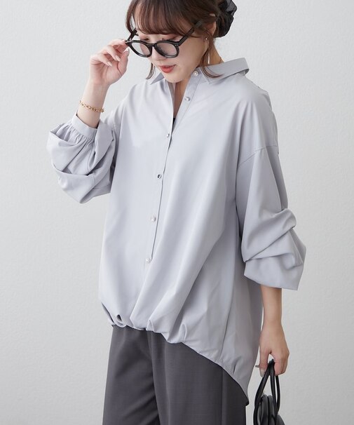 色々ボタン段々袖タケノコタックブラウス