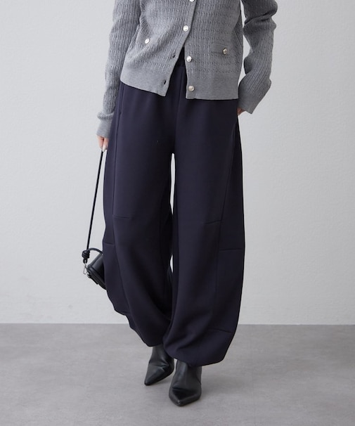 カーブシルエットスウェットパンツ