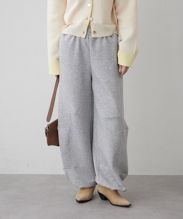 カーブシルエットスウェットパンツ