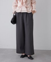 らくちんな着心地、リラックスイージーワイドパンツ