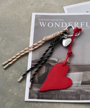 【いつものバッグに個性をプラス】ランダムモチーフチャーム