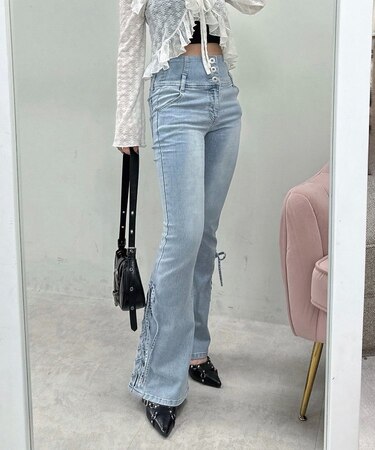 【ANOTHER BRANCH】【マイナス5?見え】サイドレースUPフレアデニム