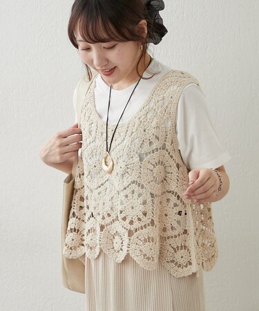 【きれいめカジュアルセットアイテム】かぎ針ベスト&Tシャツ