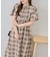 【OUTLET限定】上品な雰囲気漂う、ピンタック袖フレアワンピース