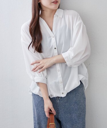 【人気シリーズ】多種ボタンタケノコタックブラウス