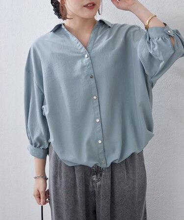 【人気シリーズ】多種ボタンタケノコタックブラウス