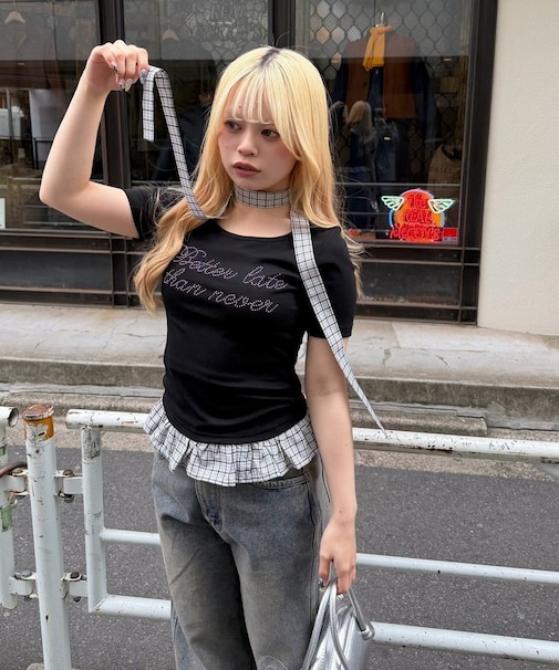 【continuer】【着るだけで旬顔になれる】チョーカー付裾フリルフライスT