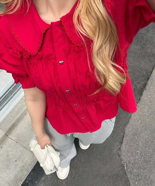 【continuer】シャーリングペプラム半袖ブラウス