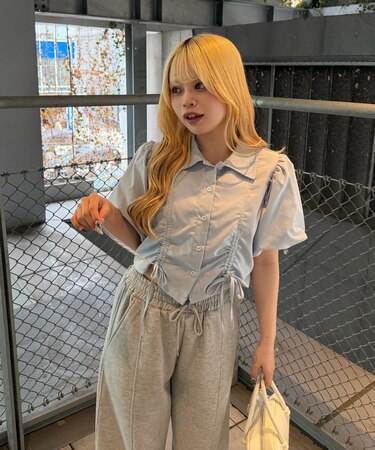 【continuer】バルーン袖ドロスト短丈ブラウス