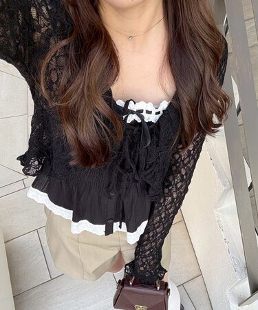 【continuer】【繊細なレースとフリルが主役級】ラッフルフリフリカーデ