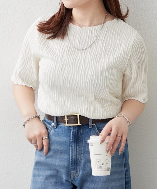 【一枚で上品に】ウェーブジャガードTシャツ