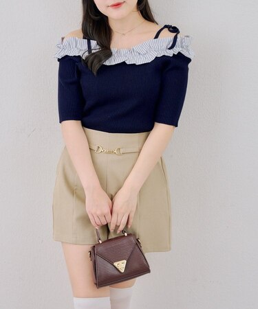 【ANOTHER BRANCH】オフショルフリルニットプルオーバー