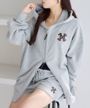 【one after another】パーカー