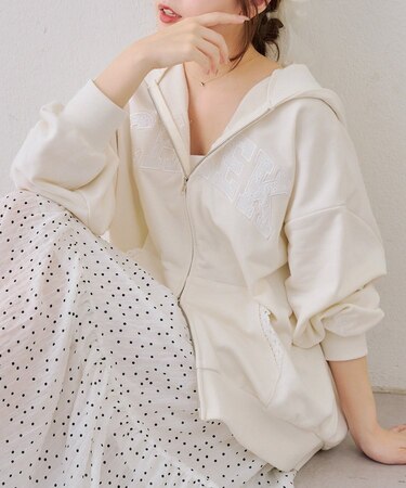 【continuer】レースロゴ裏毛パーカー