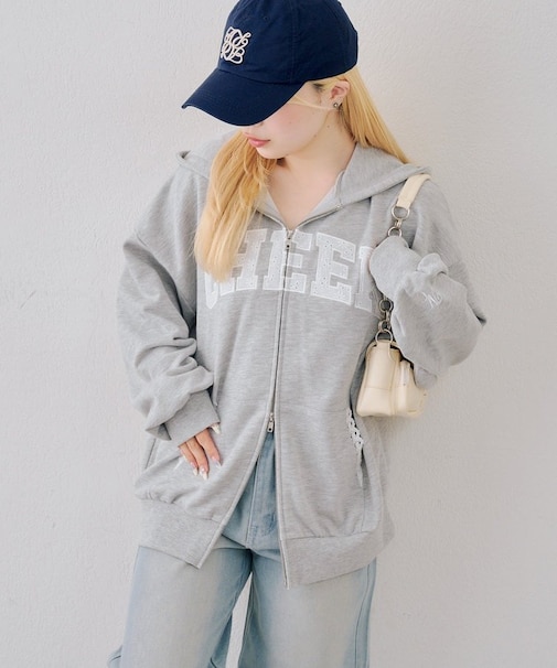 【continuer】レースロゴ裏毛パーカー