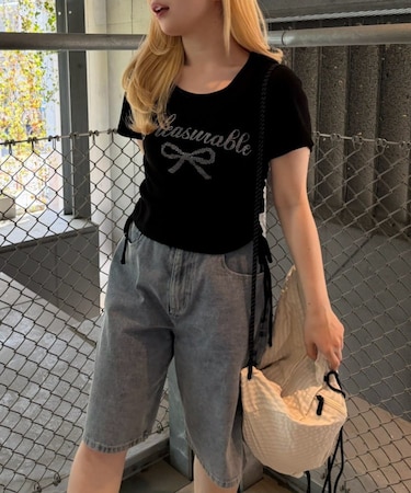 【ANOTHER BRANCH】アソートラインストーンロゴ脇ギャザーＴシャツ