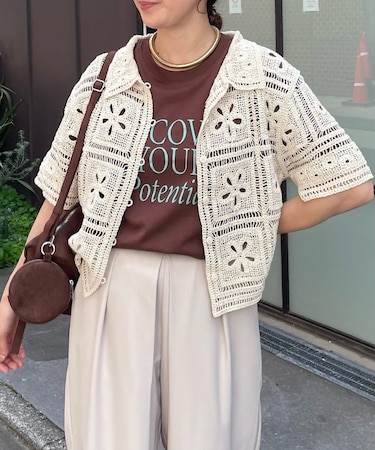 かぎ針衿付きカーディガン