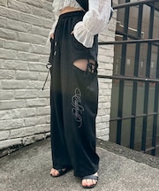 【continuer】キラキラのスリットカットパンツ
