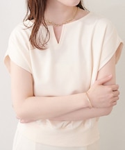【natural couture】きれいめポンチキーネックトップス