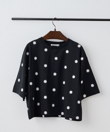 【continuer】 アソート総刺繍TEE