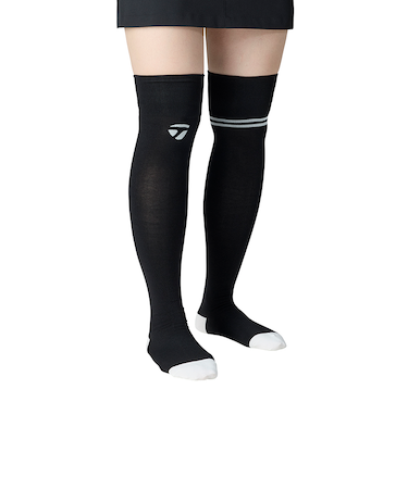 オーバーニーソックス