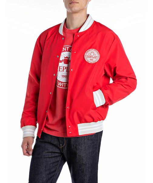 バーシティジャケット