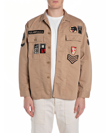 パッチ付きミリタリージャケット