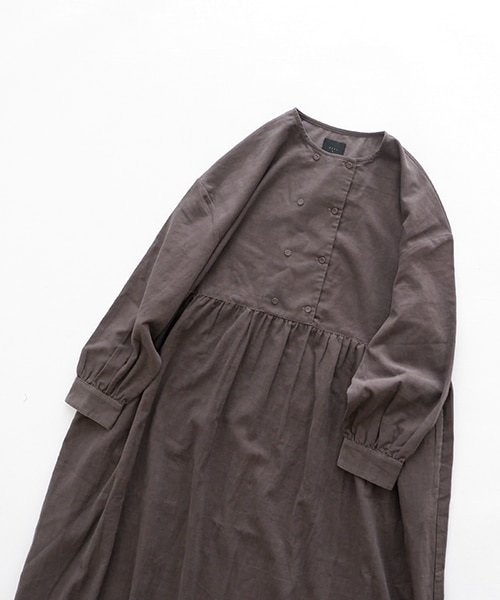 オオカミとフクロウ　オオカミとハリネズミのエクリュ　チェック 𓂃 Autumn outfit 𓂃 ⁡ 【オオカミとフクロウ】 オオカミと