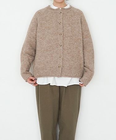 ウィークエンドカーディガン