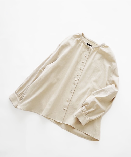 オオカミと追いかける月の足跡