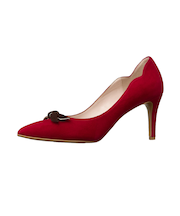 さりげなく光るリボンが魅力的☆フェミニンパンプス