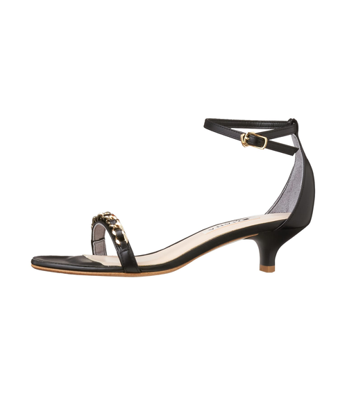 ダイアナサンダル 辛口派にもフェミニン派にも◎フットベットサンダル｜ダイアナの