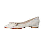 編み込みリボンでフェミニンに☆フラットパンプス