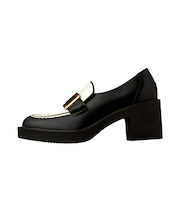 今年らしいスタイルに☆ヒールアップローファー