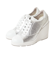 【軽量】ヒールアップスニーカー