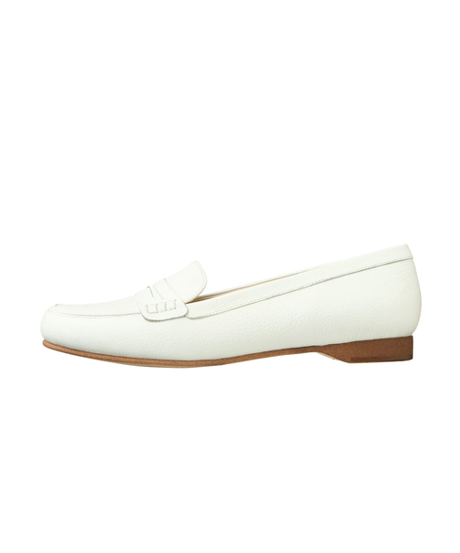 やさしい履き心地♪シンプルモカシューズ