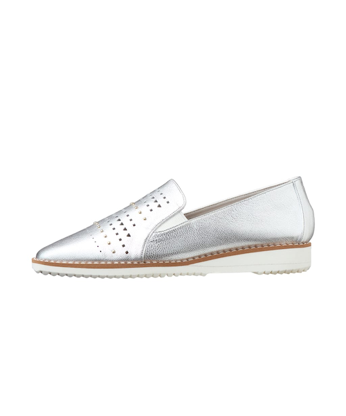 足当たり軽やか♪パンチングフラットシューズ｜ダイアナのアウトレット