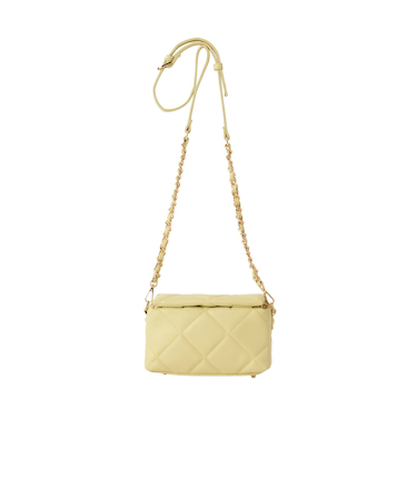 ボックス型のシルエットが新鮮♪ミニポシェット