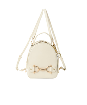 きれいめな雰囲気にも♪ビット金具付きミニリュック