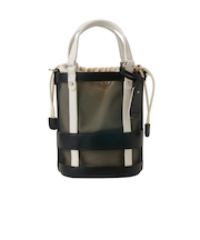 こなれた印象に♪大人チュールBAG