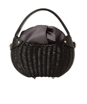 コロンとしたシルエットが可愛い♪ラタンバッグ