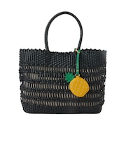 パイナップルチャームがCUTE♪メッシュBAG